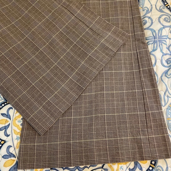 Gap Trousers - Picture 5 of 5